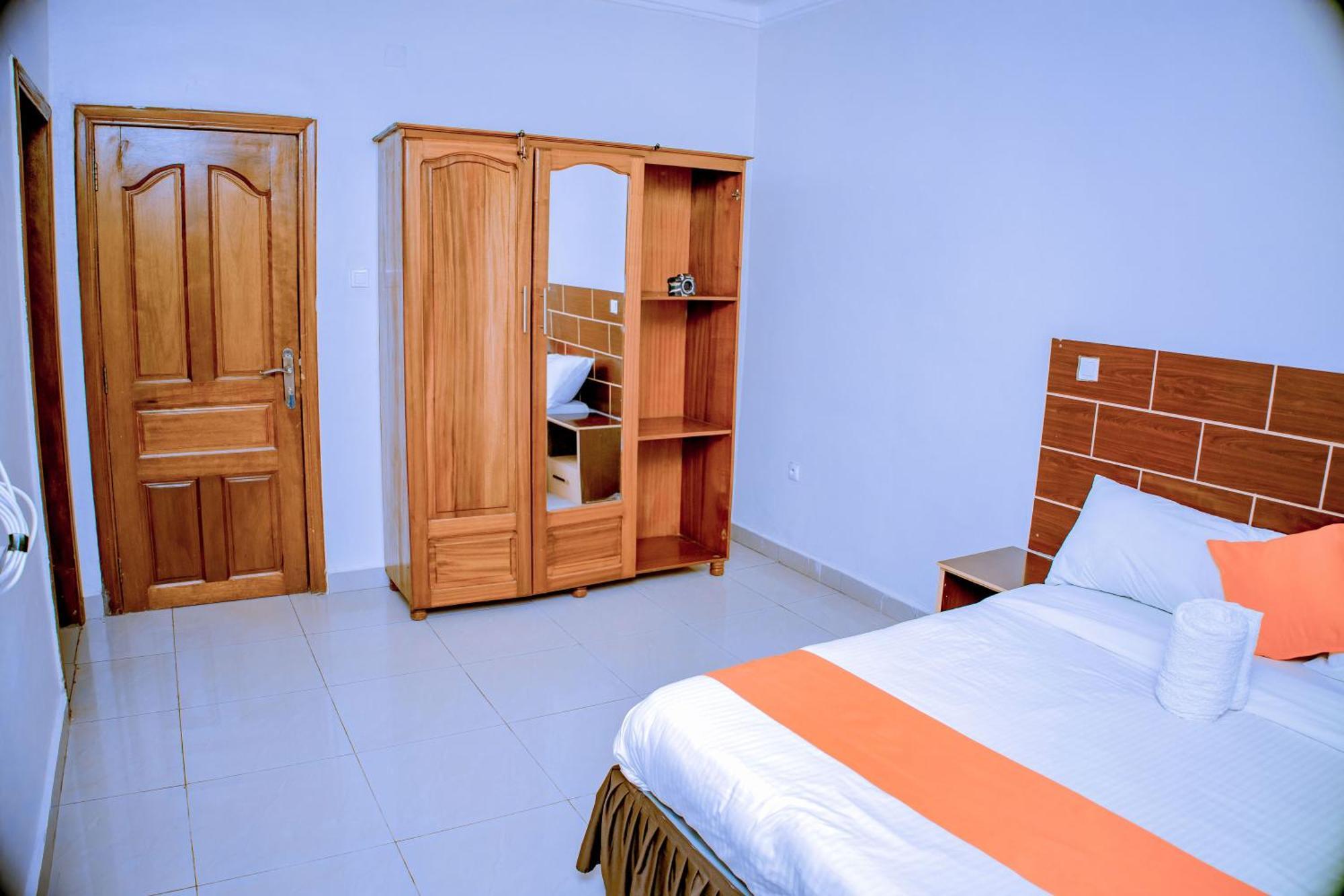 Dana Kigali Hotel Phòng bức ảnh